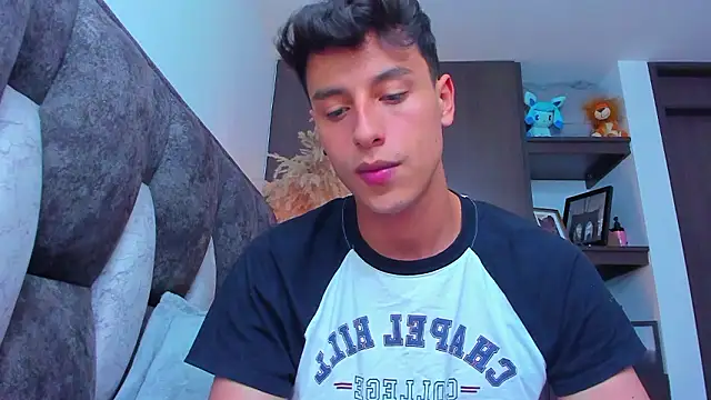 Snapshot of I_Gabriel chatting on December 2024 11:57:01 PM I Gabriel online show from December 2024 11:57:01 PM