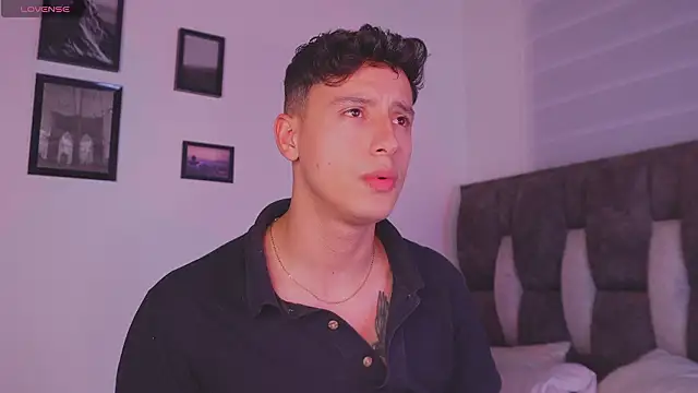 Snapshot of I_Gabriel chatting on March 2026 05:24:02 AM I Gabriel online show from March 2026 05:24:02 AM