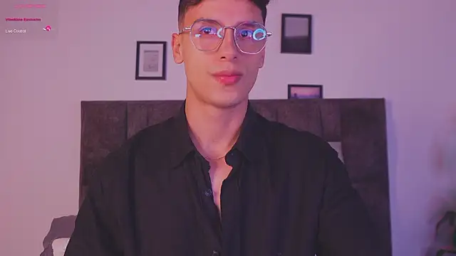 Snapshot of I_Gabriel chatting on March 2026 06:19:01 AM I Gabriel online show from March 2026 06:19:01 AM