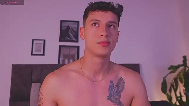 Snapshot of I_Gabriel chatting on May 2026 03:22:01 AM I Gabriel online show from May 2026 03:22:01 AM