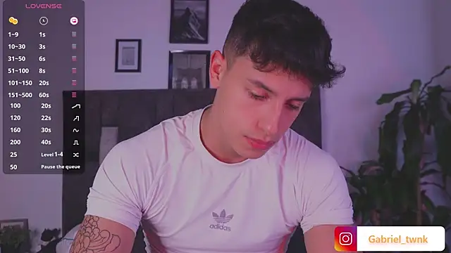 Snapshot of I_Gabriel chatting on June 2026 05:57:02 AM I Gabriel online show from June 2026 05:57:02 AM
