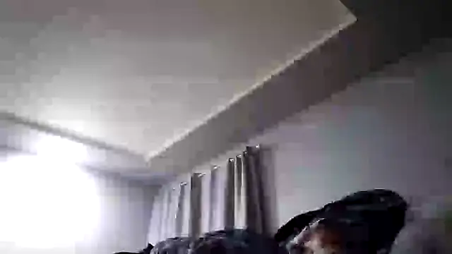 Snapshot of khloebanques chatting on January 2025 03:20:01 AM khloebanques online show from January 2025 03:20:01 AM