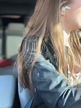 Snapshot of lunagirl13 chatting on January 2026 09:08:01 PM lunagirl13 online show from January 2026 09:08:01 PM