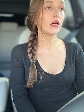 Snapshot of lunagirl13 chatting on February 2026 10:32:01 PM lunagirl13 online show from February 2026 10:32:01 PM