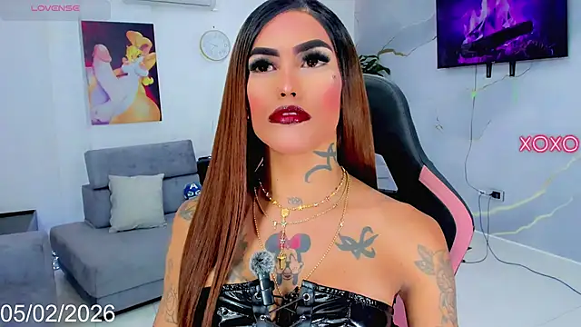 Snapshot of Nella_Dolls chatting on February 2026 07:02:01 AM Nella Dolls online show from February 2026 07:02:01 AM