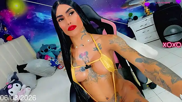 Snapshot of Nella_Dolls chatting on March 2026 01:18:02 PM Nella Dolls online show from March 2026 01:18:02 PM