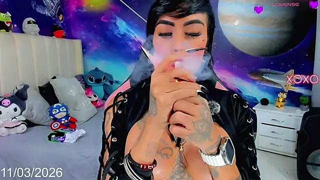 Snapshot of Nella_Dolls chatting on March 2026 09:21:01 PM Nella Dolls online show from March 2026 09:21:01 PM