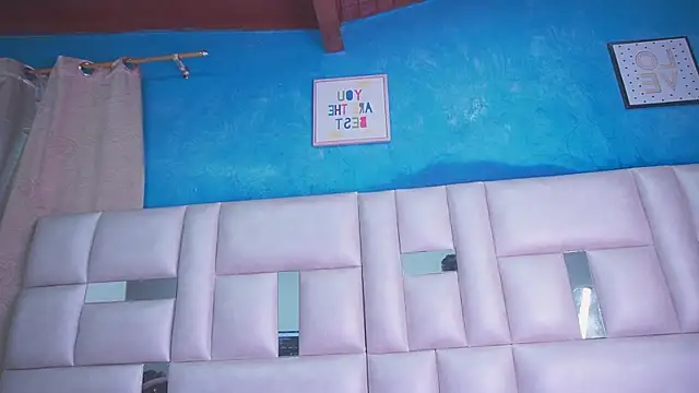 Snapshot of katy_rioss chatting on February 2025 12:06:01 PM katy rioss online show from February 2025 12:06:01 PM