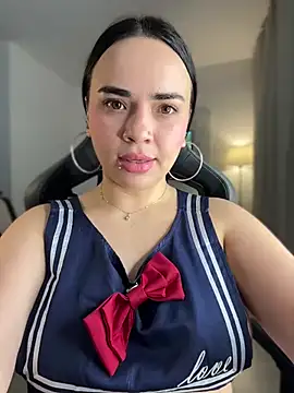 Snapshot of GeorginaJones chatting on March 2025 12:09:02 AM GeorginaJones online show from March 2025 12:09:02 AM