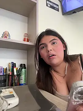 Lia sexx online show from March 2026 06:45:02 PM