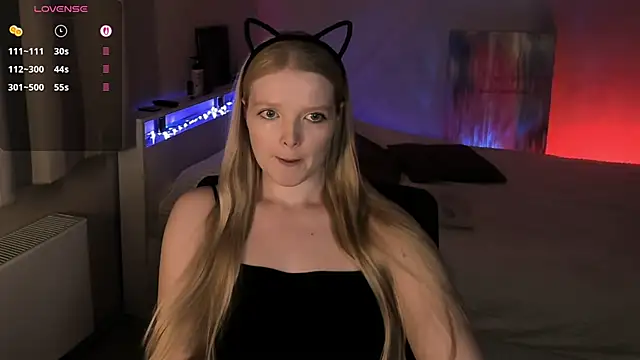 Snapshot of Ssweet_annie chatting on June 2026 06:56:02 PM Ssweet annie online show from June 2026 06:56:02 PM