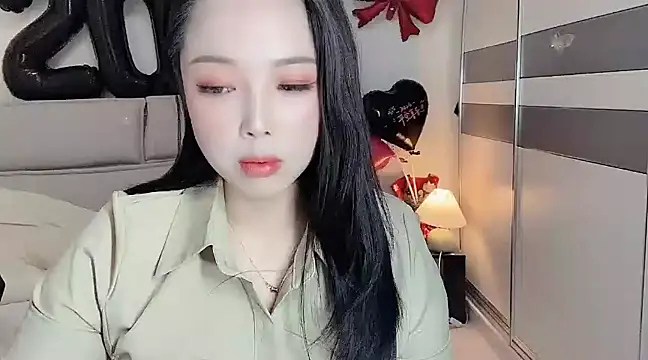 Snapshot of kk_lele chatting on February 2025 07:18:02 AM kk lele online show from February 2025 07:18:02 AM