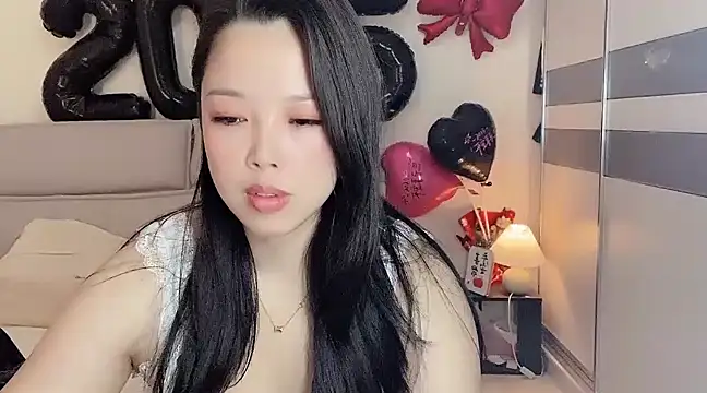 Snapshot of kk_lele chatting on February 2025 04:27:01 AM kk lele online show from February 2025 04:27:01 AM