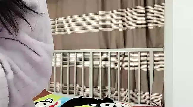 Snapshot of kk_lele chatting on February 2025 02:21:01 PM kk lele online show from February 2025 02:21:01 PM