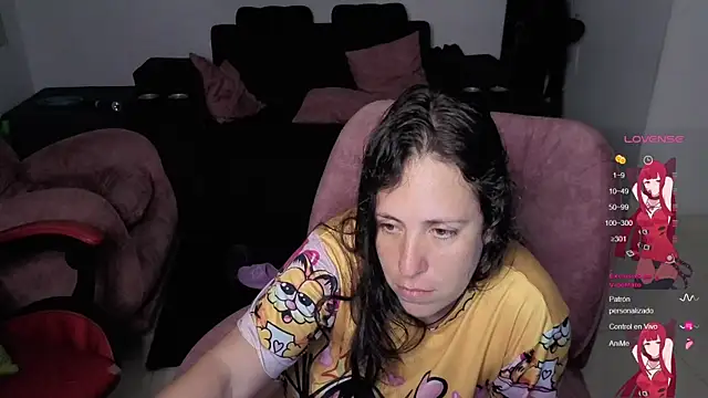 Snapshot of valery_adams1 chatting on September 2025 05:07:02 AM valery adams1 online show from September 2025 05:07:02 AM