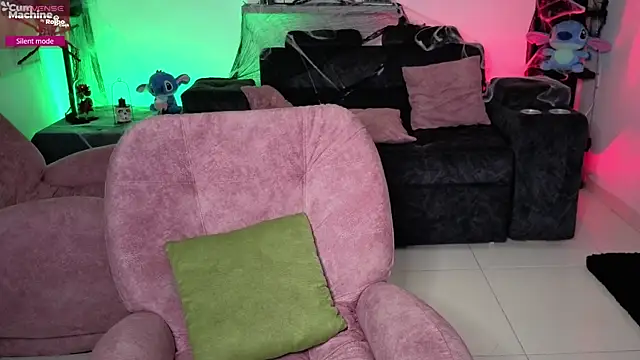 Snapshot of valery_adams1 chatting on October 2025 07:27:02 AM valery adams1 online show from October 2025 07:27:02 AM