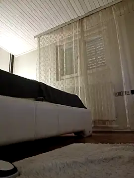 Snapshot of TamaraSavage chatting on January 2025 12:31:02 PM TamaraSavage online show from January 2025 12:31:02 PM