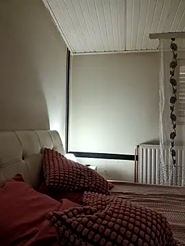 Snapshot of TamaraSavage chatting on March 2025 09:29:02 AM TamaraSavage online show from March 2025 09:29:02 AM