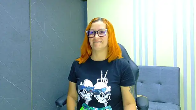 Snapshot of Britney_taylor_ chatting on April 2026 08:22:02 PM Britney taylor online show from April 2026 08:22:02 PM