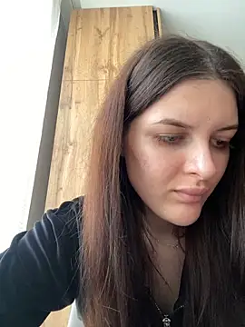 little belucci online show from February 2025 01:19:02 PM