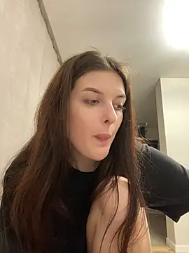 little belucci online show from March 2025 06:47:01 PM