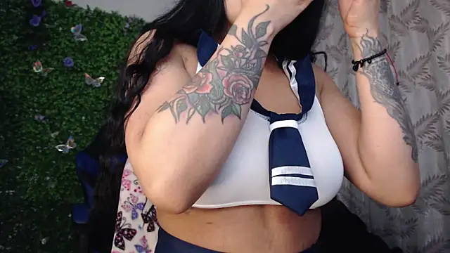 Snapshot of valquiria_sirgun chatting on April 2026 10:05:01 AM valquiria sirgun online show from April 2026 10:05:01 AM