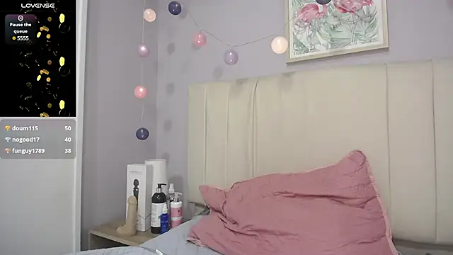 amy le01 online show from December 2024 05:16:01 PM