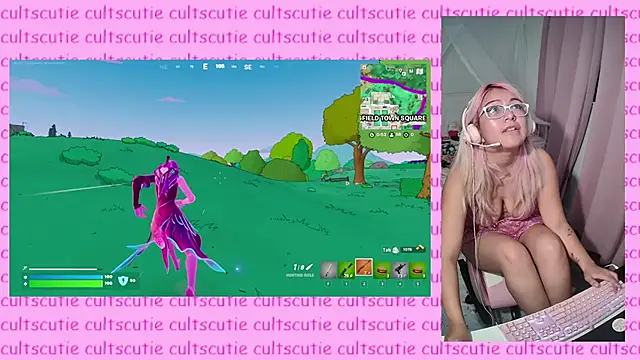 Snapshot of cultscutie chatting on November 2025 03:16:01 AM cultscutie online show from November 2025 03:16:01 AM