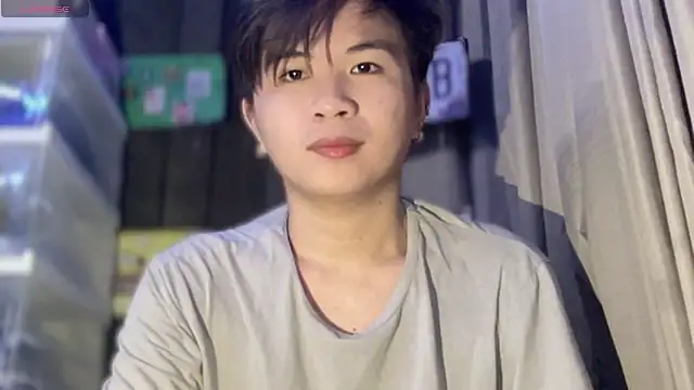 Sexy Handsome Drex online show from April 2026 02:11:01 PM