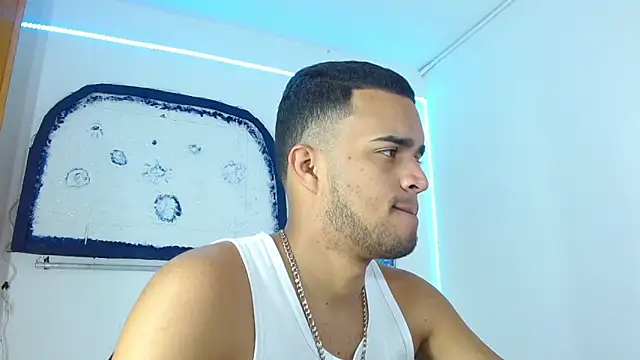 Bigcock 21cm  online show from December 2024 02:24:02 PM