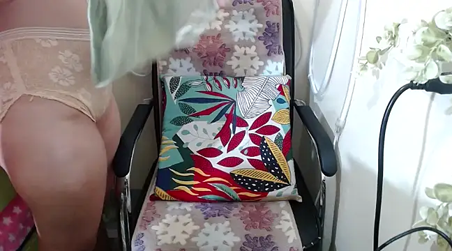 Skinny regie99xxx online show from February 2025 11:48:01 PM