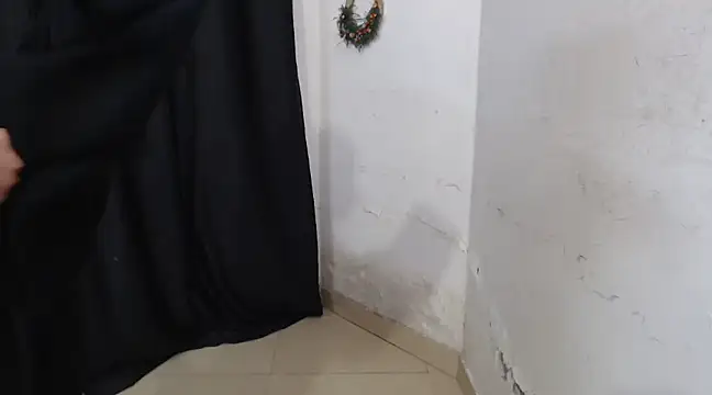 sweet-alia online show from January 2025 05:13:01 PM