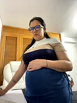 SWEETLILY18 online show from October 2025 10:54:02 PM