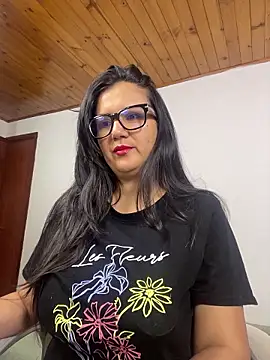 SWEETLILY18 online show from July 2026 12:56:01 PM
