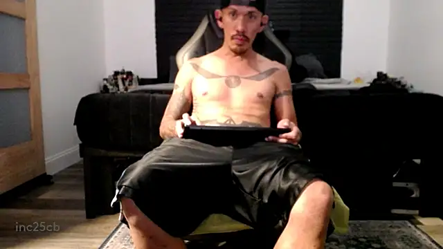 Snapshot of inc25cb@xh chatting on March 2026 07:56:01 AM inc25cbxh online show from March 2026 07:56:01 AM