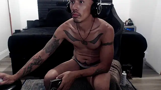 Snapshot of inc25cb@xh chatting on April 2026 08:50:01 AM inc25cbxh online show from April 2026 08:50:01 AM