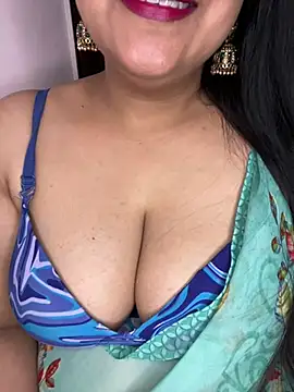 Snapshot of Zoya_Varma004 chatting on March 2026 07:13:01 AM Zoya Varma004 online show from March 2026 07:13:01 AM