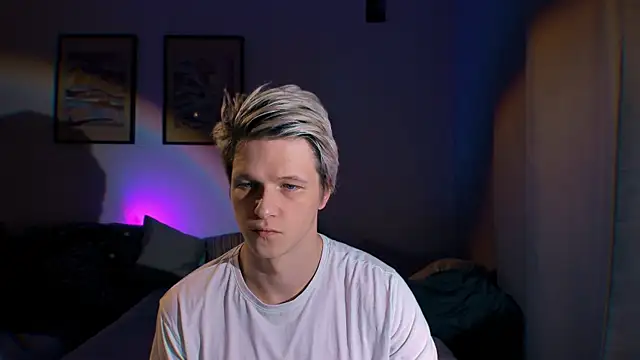 Snapshot of Breston_Sweet chatting on September 2025 07:02:02 PM Breston Sweet online show from September 2025 07:02:02 PM