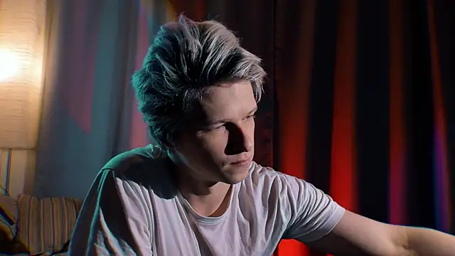 Snapshot of Breston_Sweet chatting on September 2025 06:34:01 PM Breston Sweet online show from September 2025 06:34:01 PM