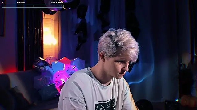 Snapshot of Breston_Sweet chatting on November 2025 06:47:02 AM Breston Sweet online show from November 2025 06:47:02 AM