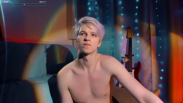 Snapshot of Breston_Sweet chatting on December 2025 12:03:02 PM Breston Sweet online show from December 2025 12:03:02 PM