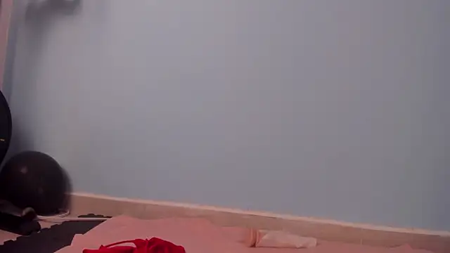 Snapshot of isa_kiss chatting on March 2025 06:43:02 PM isa kiss online show from March 2025 06:43:02 PM