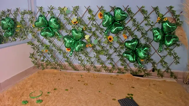 Snapshot of isa_kiss chatting on March 2025 12:14:02 PM isa kiss online show from March 2025 12:14:02 PM