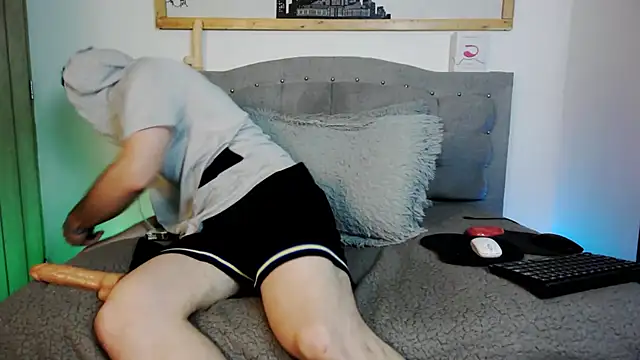 Snapshot of Danny_hot_fun chatting on March 2025 05:24:02 AM Danny hot fun online show from March 2025 05:24:02 AM