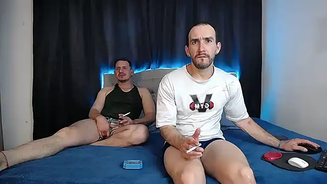 Snapshot of Danny_hot_fun chatting on September 2025 03:39:02 AM Danny hot fun online show from September 2025 03:39:02 AM