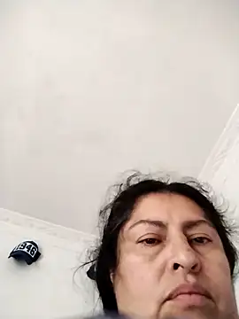 Keyla01  online show from October 2025 06:52:01 PM