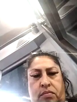 Keyla01  online show from November 2025 11:27:02 PM