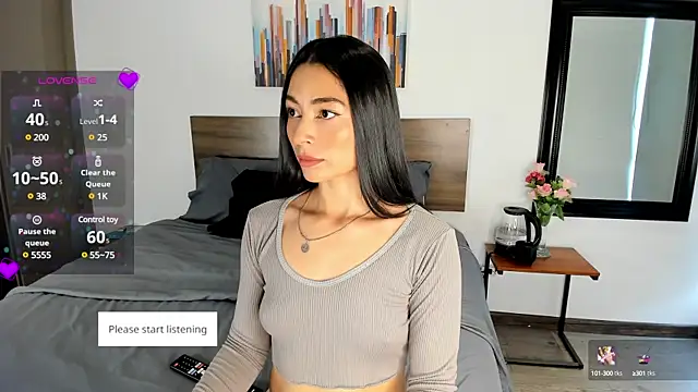 Snapshot of Ginebraa_Saenz chatting on February 2025 01:32:01 PM Ginebraa Saenz online show from February 2025 01:32:01 PM