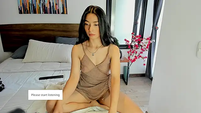 Snapshot of Ginebraa_Saenz chatting on October 2025 02:14:01 PM Ginebraa Saenz online show from October 2025 02:14:01 PM