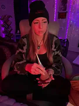 Snapshot of sage_love chatting on December 2024 02:11:02 AM sage love online show from December 2024 02:11:02 AM